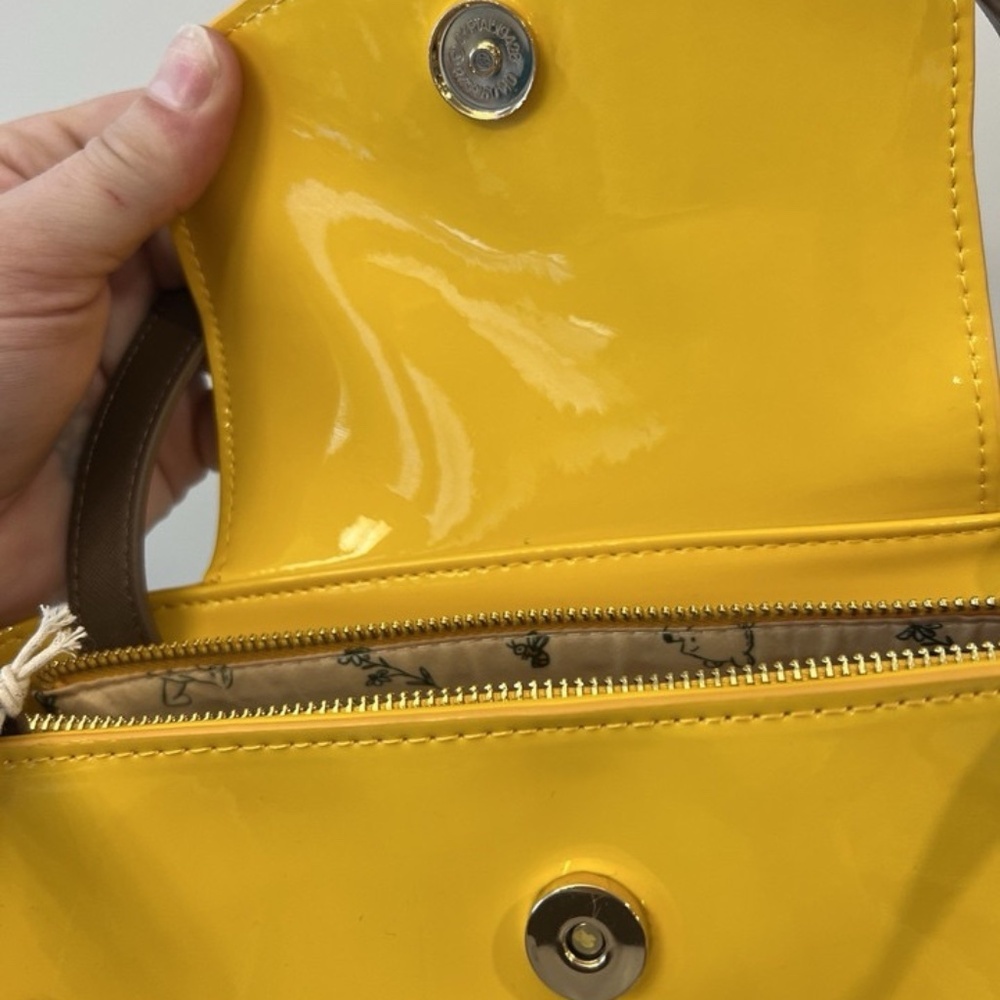 Loungefly Disney Winnie the Pooh Honey Pot Figural Crossbody Bag NWT​ - Picture 9 of 11